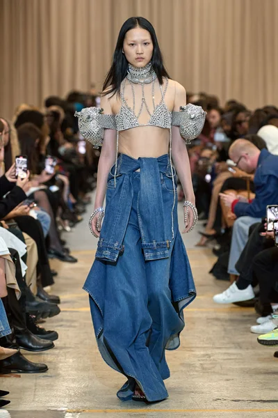 Look 6